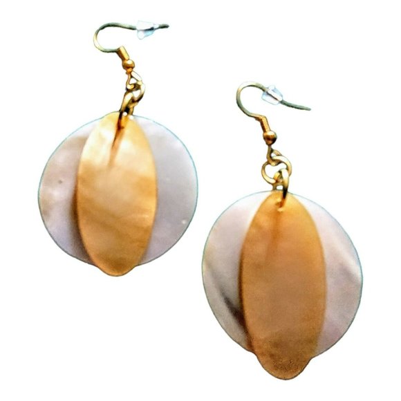 Unbranded Jewelry - Women's Natrl White SeaShell Dangle-Drop Earrings 2 1/4" x 1 1/8" Gift MA23-wh